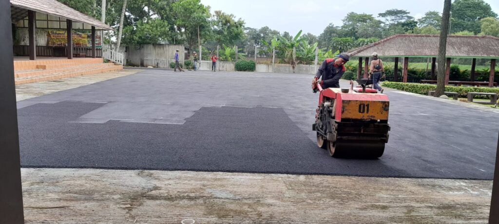 Jasa Pengaspalan yg kami kerjakan di Taman Wisata Pulau Situ Gintung.